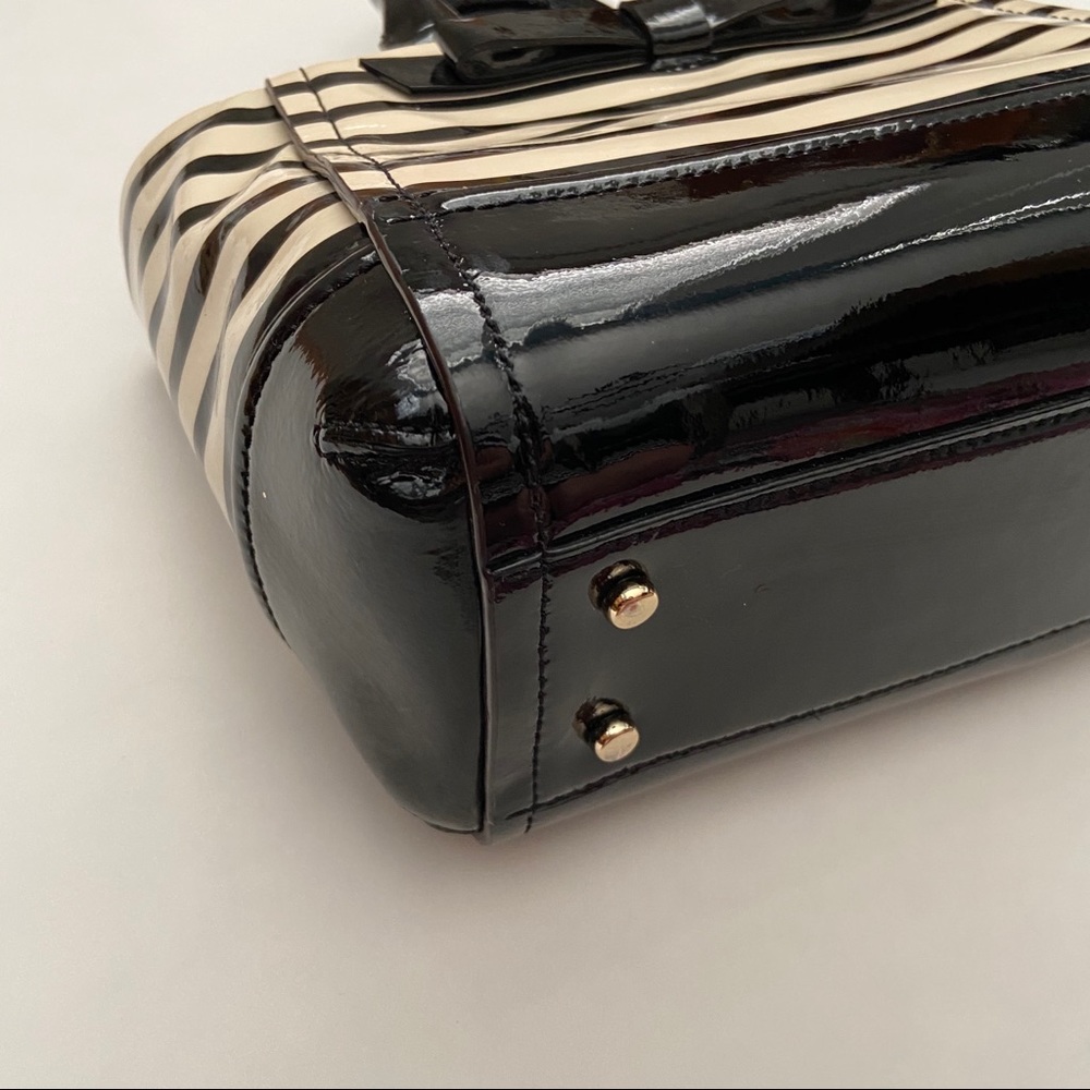 KATE SPADE Gigi in Chelsea Park Patent purse - Picture 5 of 12
